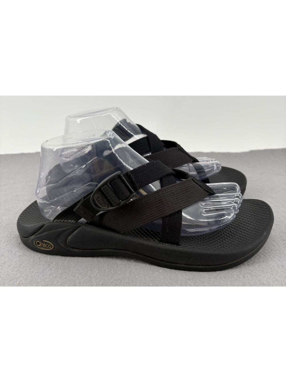 Chaco Hipthong Two EcoTread Mens 9 Black Wide Strap Flip Flop Sandals J102483
